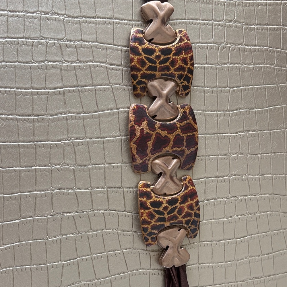 Elegant Beige and Brown Women's Accessory
